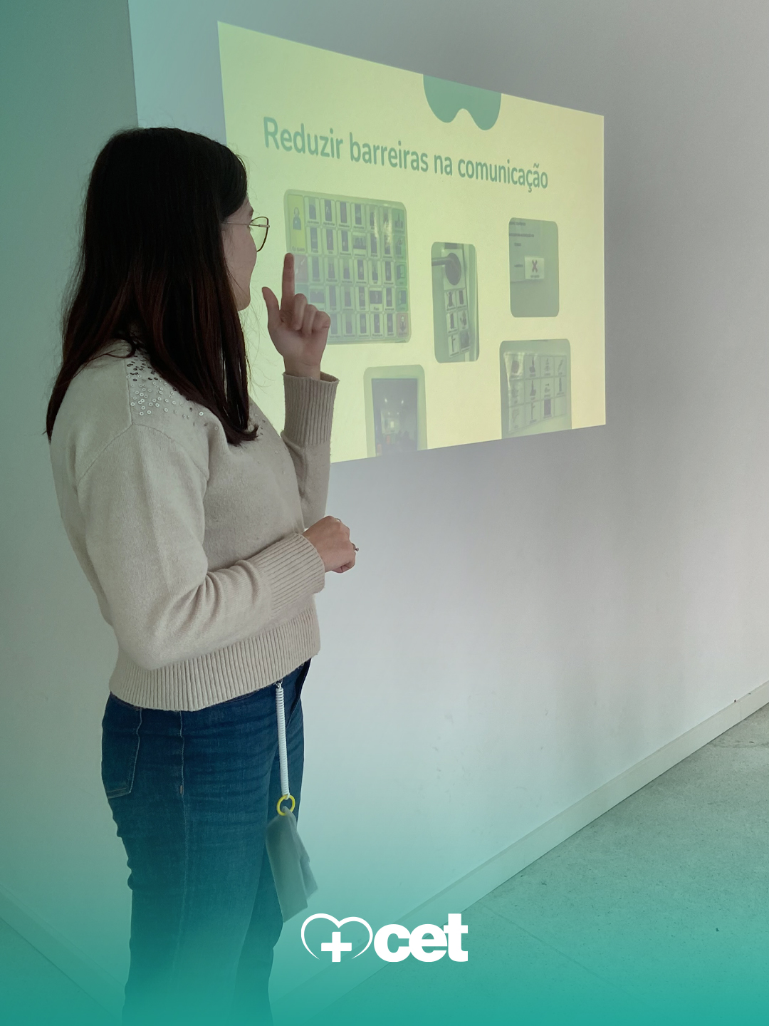 Workshop sobre Comunicação Aumentativa e Alternativa (CAA)